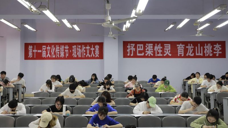直播传媒运营的三种模式与行业选择逻辑